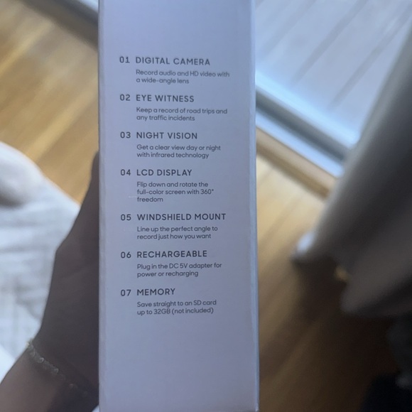 Never used dashboard camera - Picture 2 of 5